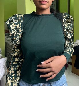 Floral Printed Sleeves TOP