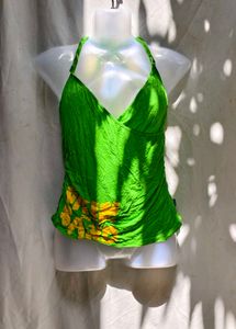 561210. Green Floral Halter Top
