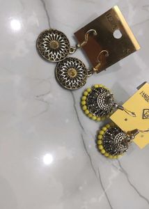 2 Earrings Combo