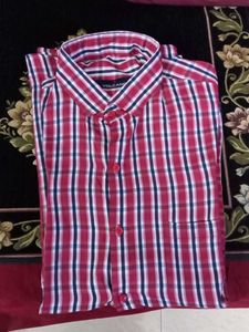 Volcano Men's Plaid Button-Down Shirt