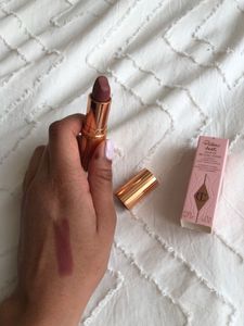 CT LIPSTICK MATTE REVOLUTION