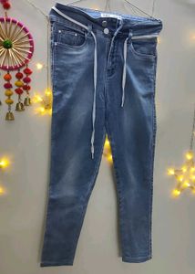 High Rise Jeans