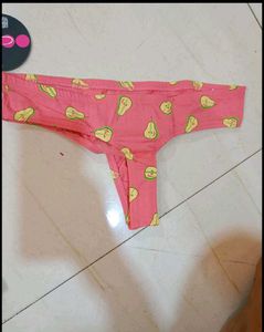 L Size Thong Clovia