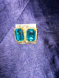 Vintage Blue Gem Earrings
