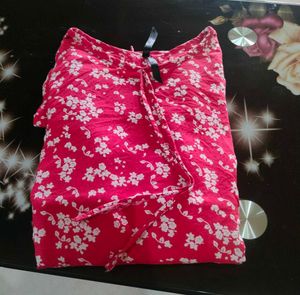 ❤️🌹Floral Red Top🥀