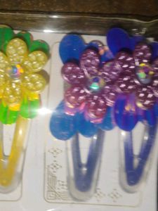 Flower Hair Clips - Set of 4