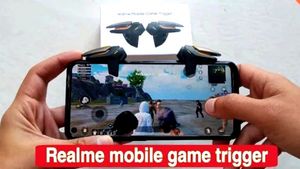 Realme Mobile Gaming Trigger (With Original Tag)