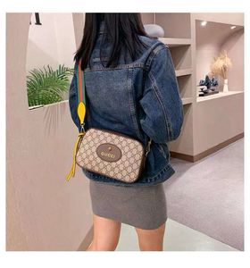 GUESS - Crossbody