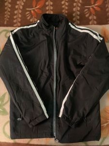 FREE DELIVERY 🤩 Quechua Black Jacket