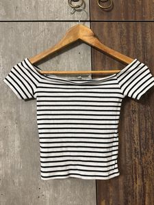 H&M Off Shoulder Crop Top