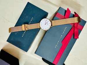 Daniel wellington (Rose Gold)