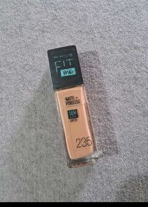 Maybelline Fit Me Foundation - 235 Pure Beige