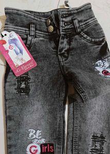 Girls&#39; Distressed Wash Jeans