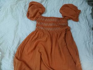 baloon sleeve top