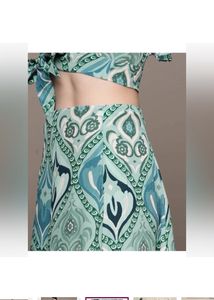LABEL RITU KUMARFloral Print Crop Top with Skirt