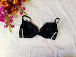 🇳🇿💫🎀Elegant Black Lace Bra