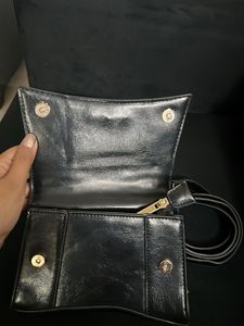 Sling Bag