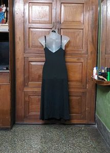 Dresses ( Woolen )