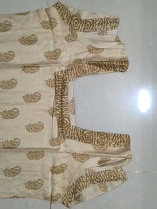 Elegant Kurta Set With Dupatta