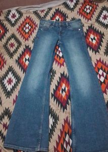 H&amp;M Flared Jeans