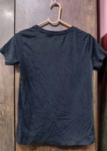 Graphic Tshirt Women🖤