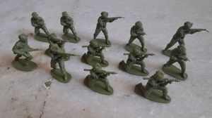Vintage Green Army Men Figures