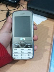 Mito keypad Phone