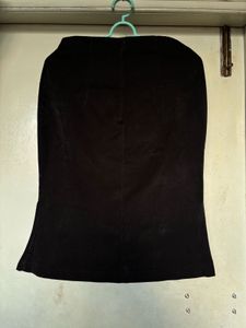 Elegant Black Skirt