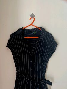 Black Tunic Dress With Tie Knot (Buttoned)