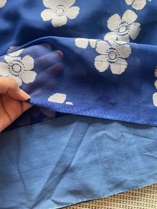 Blue And White Floral Print Saree