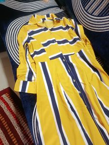 30 To 32 Bust Inches Long Gown Very Good Condition