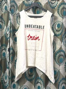 Graphic Print Shimmering  Top