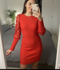 Chic winter red Midi Dress