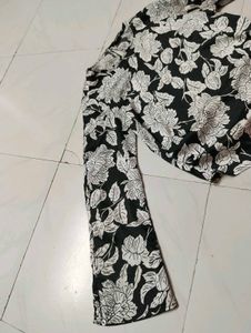 Dubai Top