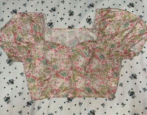 Floral Puff Sleeve Top