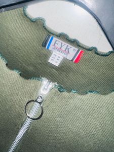 Green Ribbed Zipper Tee