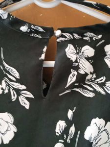 Floral Print Choker Top