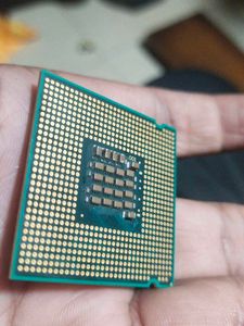 Intel Pentium 4 CPU - Vintage Computer Component