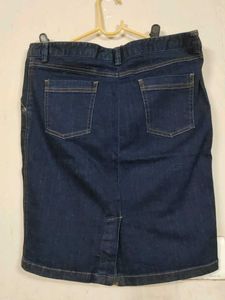 Preloved Van Heusen Blue Denim Midi Skirt