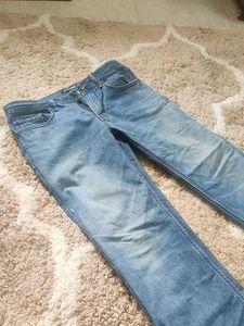 Zovi Jeans