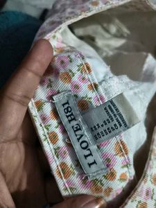 DAMN CUTE FLORAL DENIM SHORT