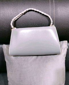 ✅ PREMIUM QUALITY BRAND NEW SLING BAG  ✅