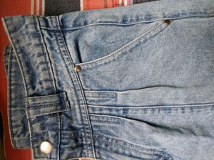 Vintage Straight Legged Jeans