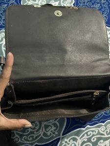 SLING BAG