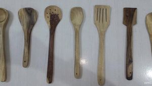 I Want To Sell Non Stick Set