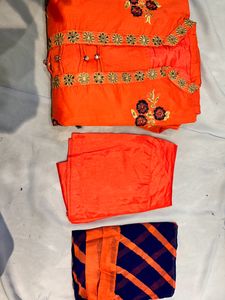 Jekat Gowns Sets