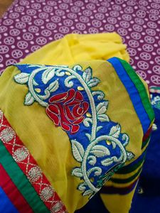 Embroidered Blue &amp; Yellow Sari