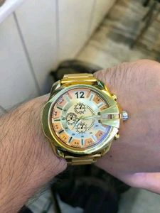 Analog Watch Golden Color For Men