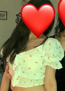 ZARA Floral Puff Sleeve Crop Top