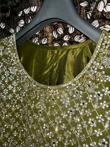 ( Price Drop!!)Pakistani Sharara Suit✨💗
